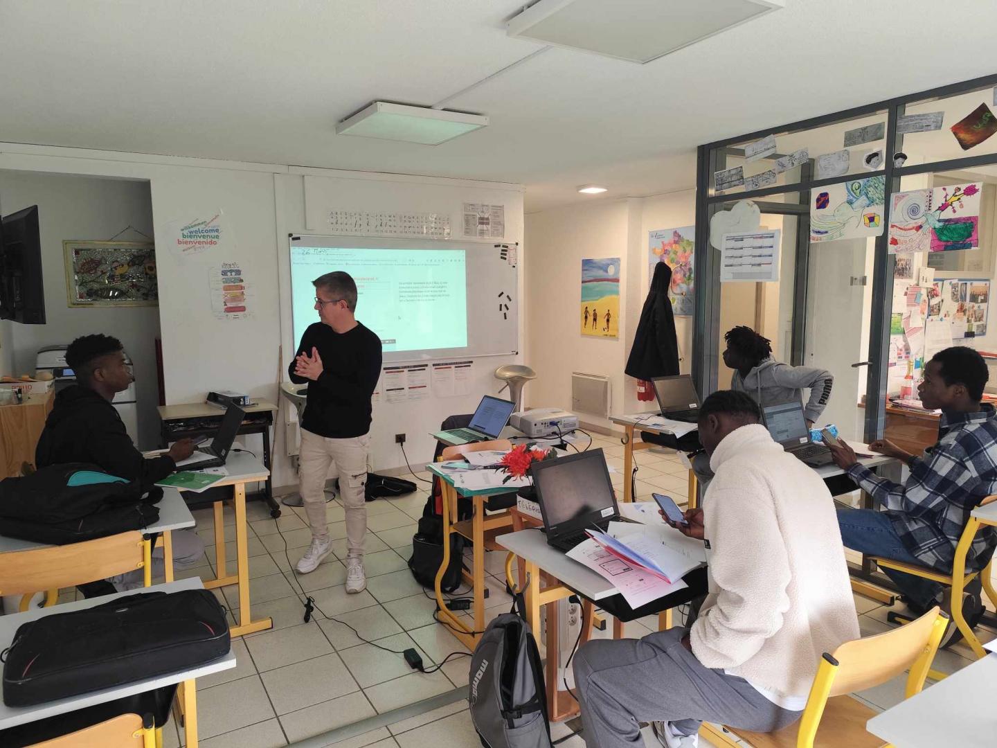 Remise ordinateur - Mon ordi Pin40 (3).jpg