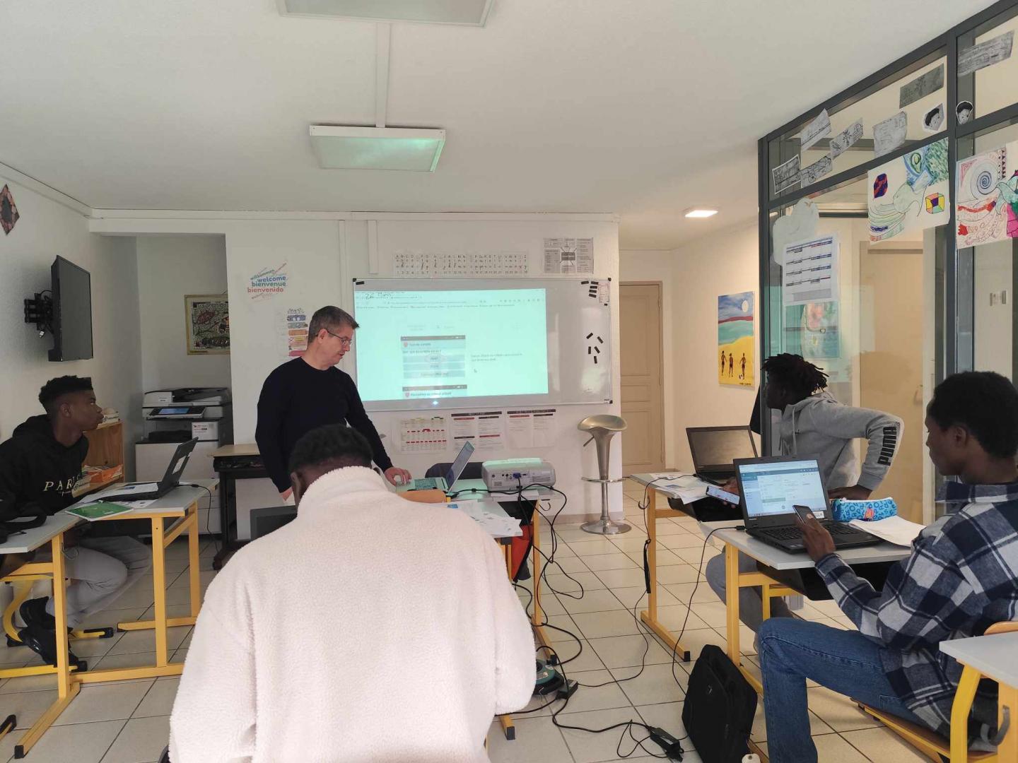 Remise ordinateur - Mon ordi Pin40 (5).jpg